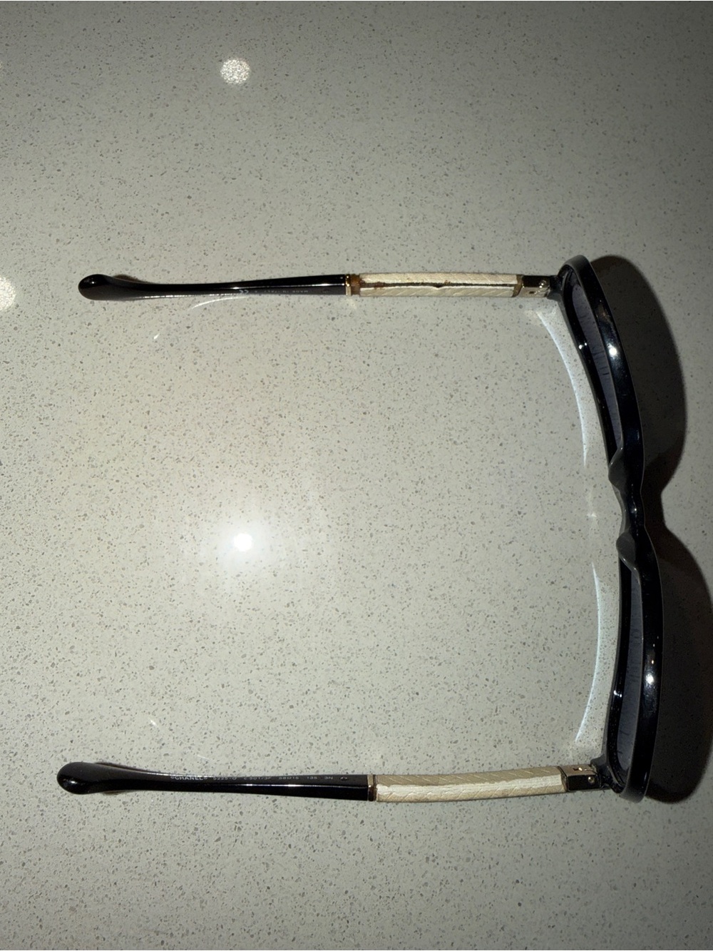 CHANEL Black Frame Sunglasses with Beige Textured Temples - Picture 9 of 11